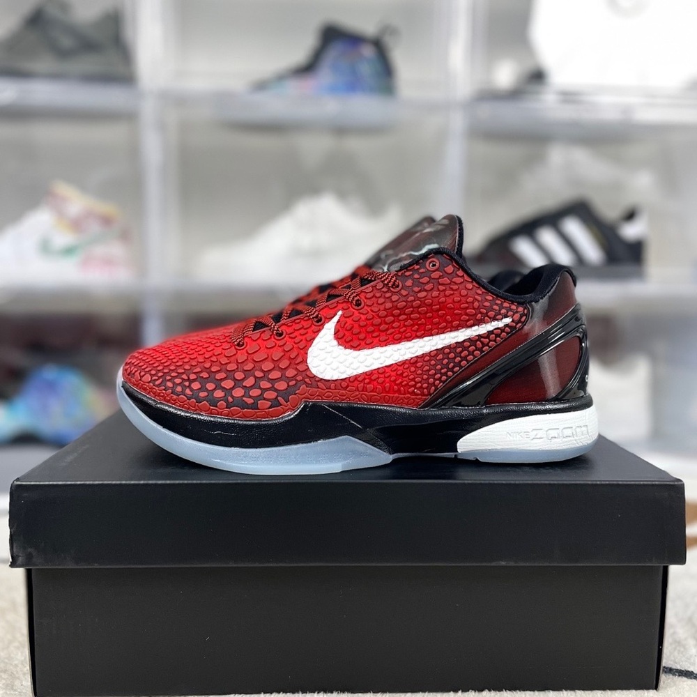 Nike Men’s Red/Black Low-Top Basketball Sneakers with White Swoosh